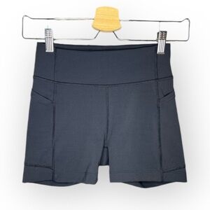 Outdoor Voices 3” Bike Shorts with Pockets in Black size XS